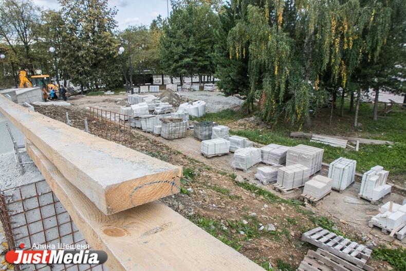 Для благоустройства парков и площадей в четырех свердловских поселках определились подрядчики - Фото 1