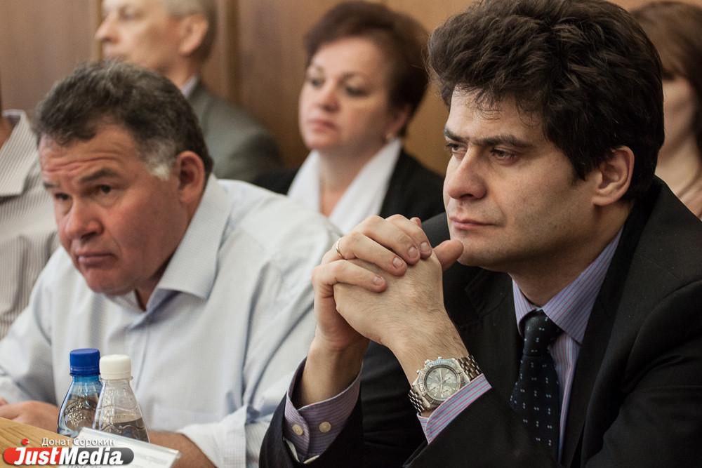 Депутат гордумы потребовал вернуть в мэрию Екатеринбурга Александра Высокинского - Фото 1