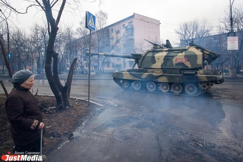 Свердловские спецслужбы опровергли информацию о нападении диверсантов на Екатеринбург - Фото 1