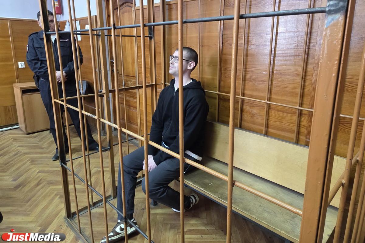 Суд продлил на три месяца срок содержания под стражей экса-редактора Дениса Аллаярова - Фото 1