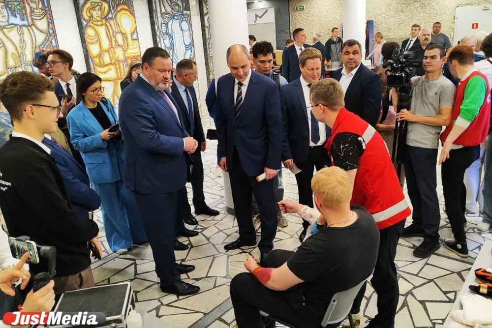 В середине апреля в Свердловской области пройдет Всероссийская ярмарка трудоустройства 2026 - Фото 1