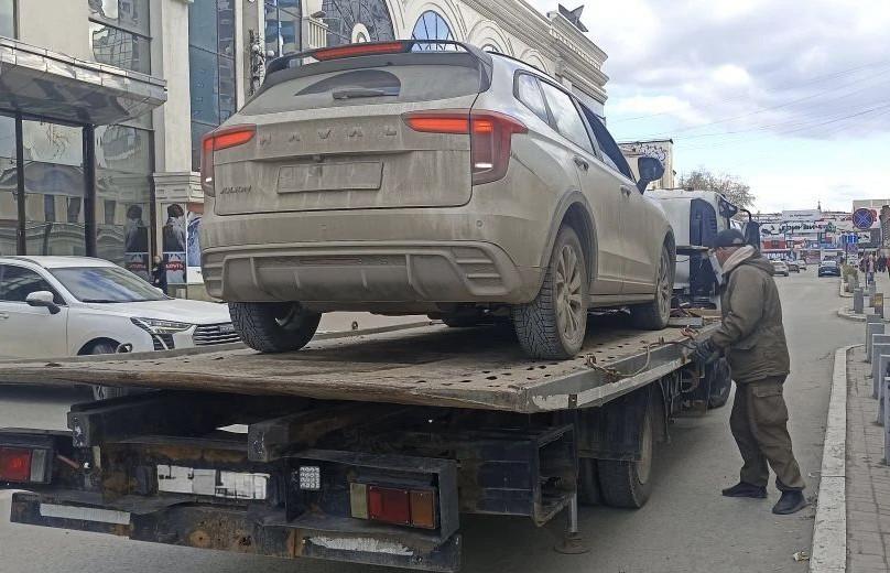 Должник приехал на гастроли в Екатеринбург и лишился иномарки - Фото 1