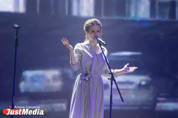 Монеточку* госпитализировали прямо с концерта - Фото 1