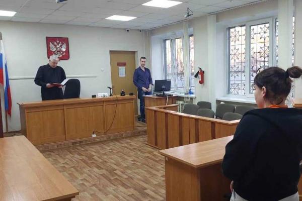 В Асбесте вынесли приговор маме, у которой при пожаре погибли двое маленьких детей - Фото 1