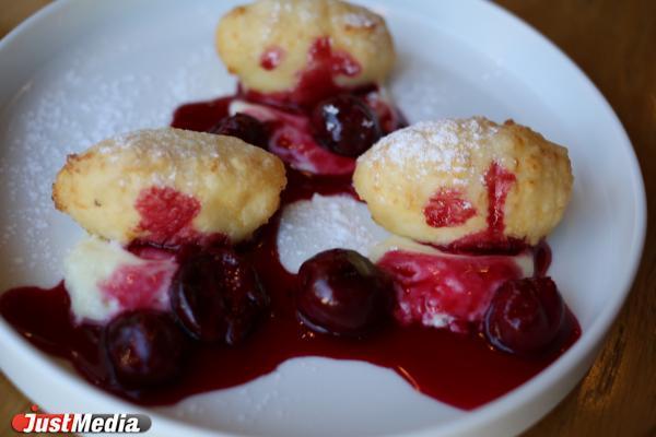 В Индии отменили свадьбу из-за драки за творожные шарики с сиропом - Фото 1