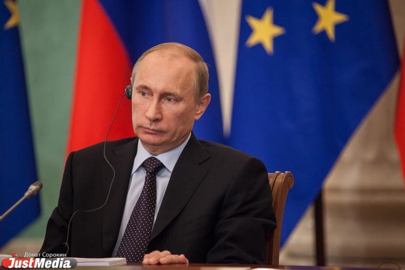 Путин отправил в отставку белгородского губернатора Гладкова, критиковавшего отключение интернета - Фото 1