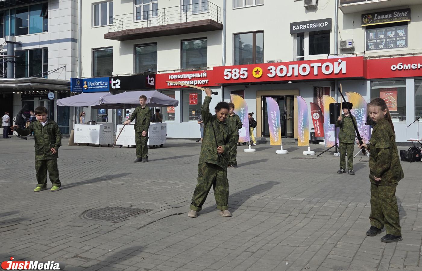 На Урале интегрируют детей мигрантов в патриотическое движение  - Фото 1
