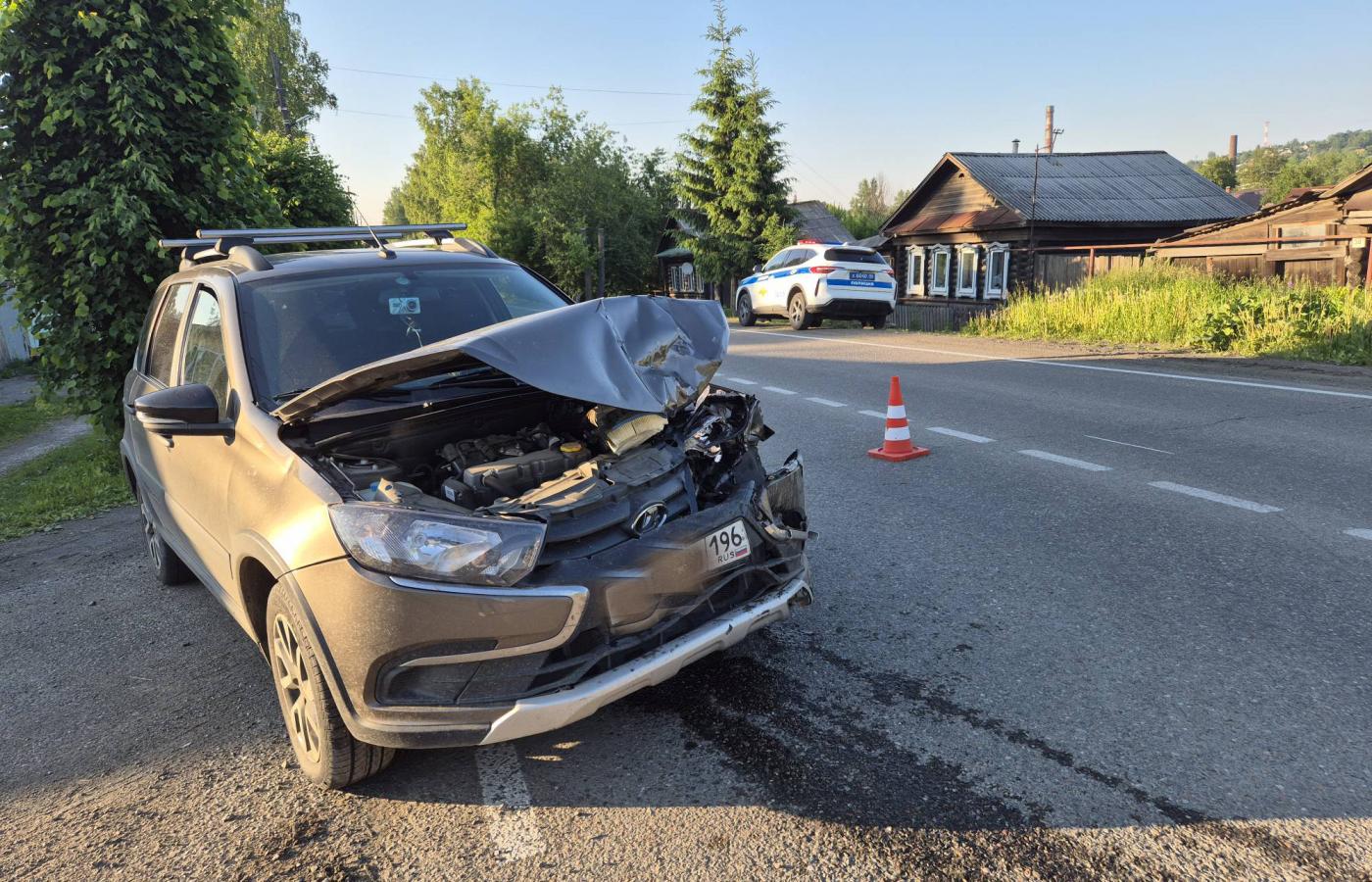 Девятилетняя девочка и водитель «Лады» пострадали в ДТП в Кушве - Фото 1