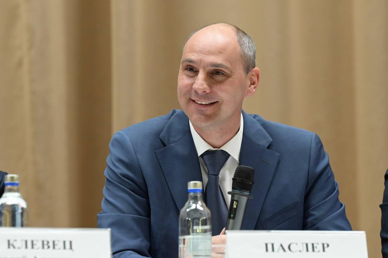 Денис Паслер рассказал о привлечении молодежи в Свердловскую область - Фото 1