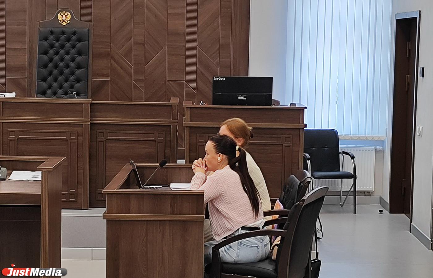 Начали судить екатеринбурженку, выдававшую себя за психолога и тибетского монаха - Фото 1