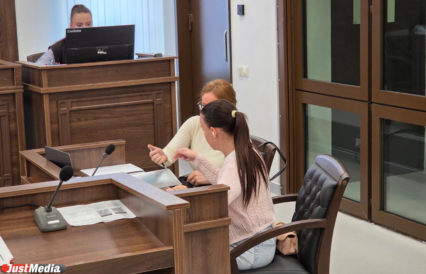 Обвиняемая в хищении 10 млн рублей тибетский лже-монах пожаловалась на несостыковки в уголовном деле - Фото 1