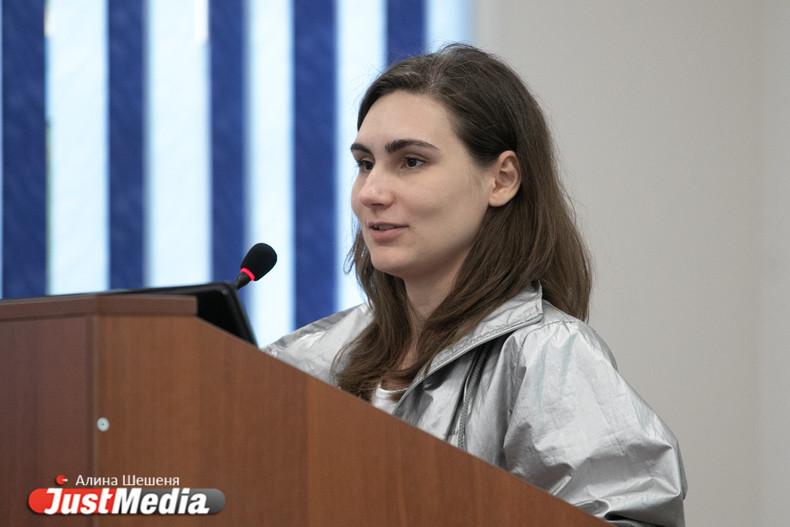 Анна Клец рассказала, почему от «Салюта» убрали медведя Гришу - Фото 1