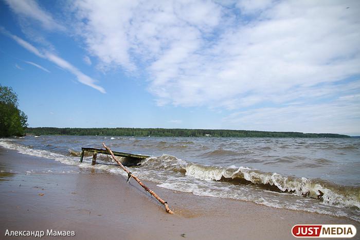 Два человека утонули в Свердловской области в воскресенье - Фото 1