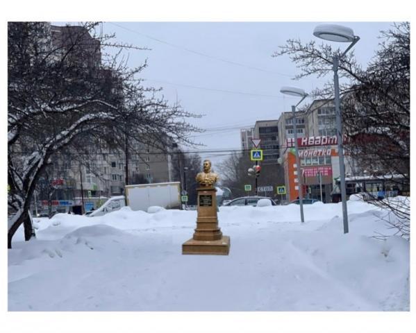Мэрия отказала сталинистам в установке бюста вождя на Уралмаше и во Втузгородке - Фото 1