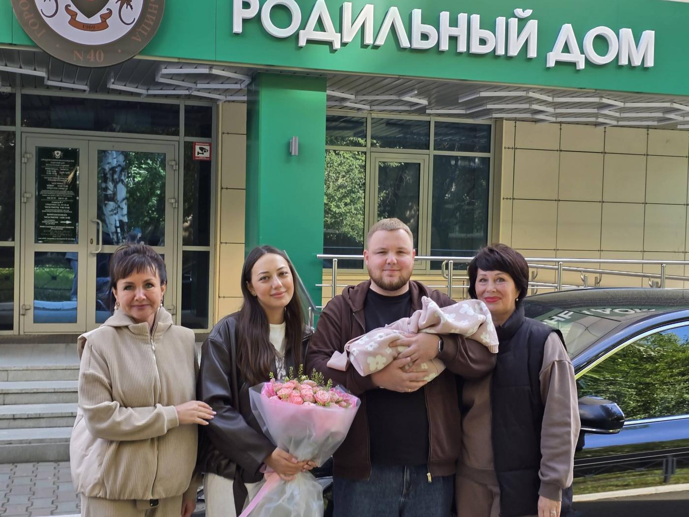 Первые свердловчанки стали мамами в тематических залах нового образца в ГКБ №40 - Фото 1