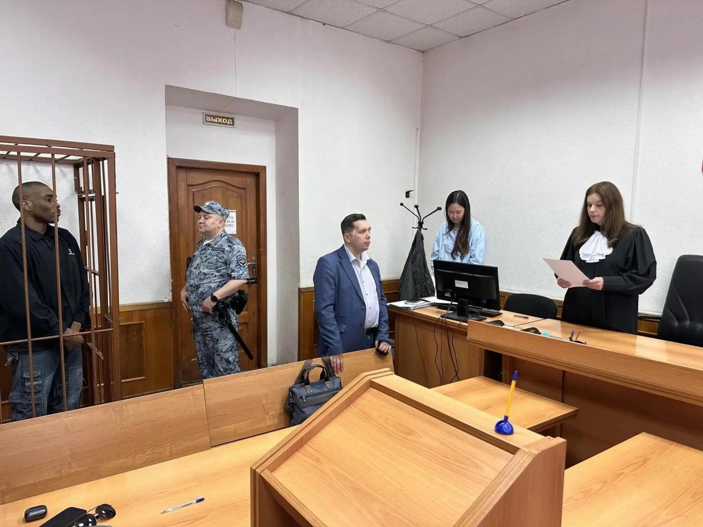 Студент-африканец подрабатывал закладчиком в Екатеринбурге - Фото 1