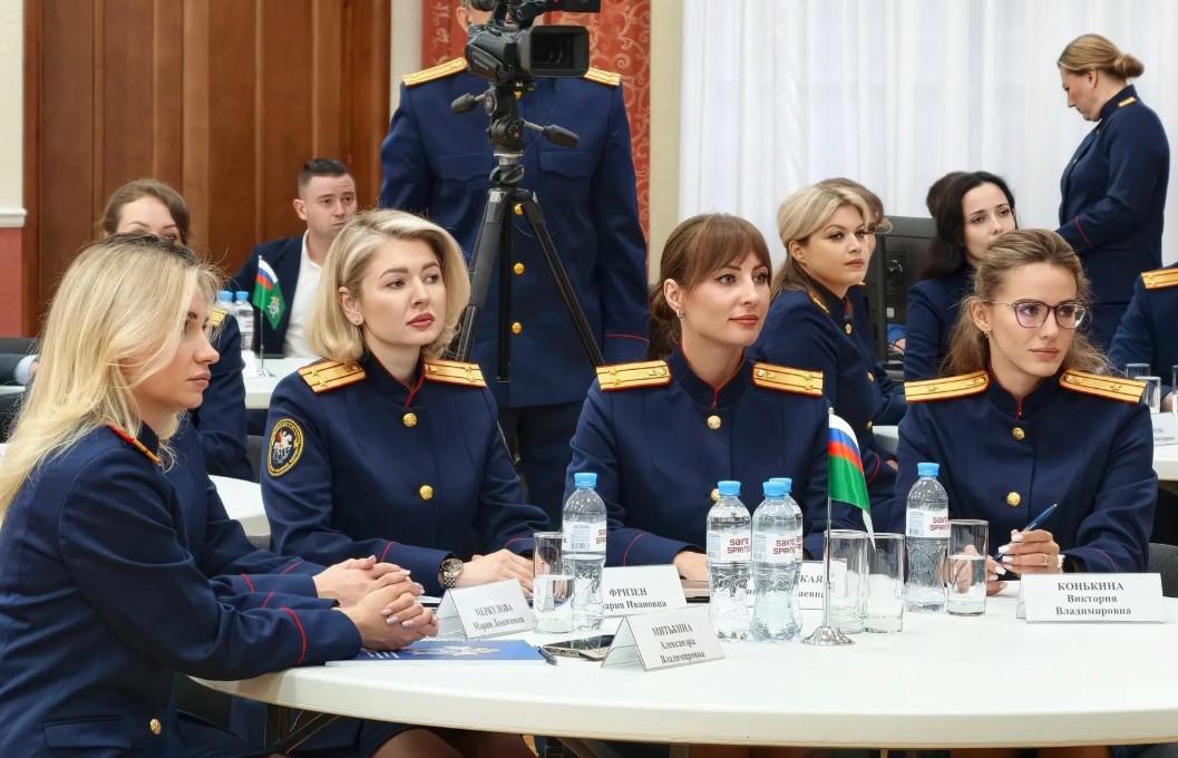 Семинар для сотрудников СКР по работе со СМИ проходит в Екатеринбурге  - Фото 1