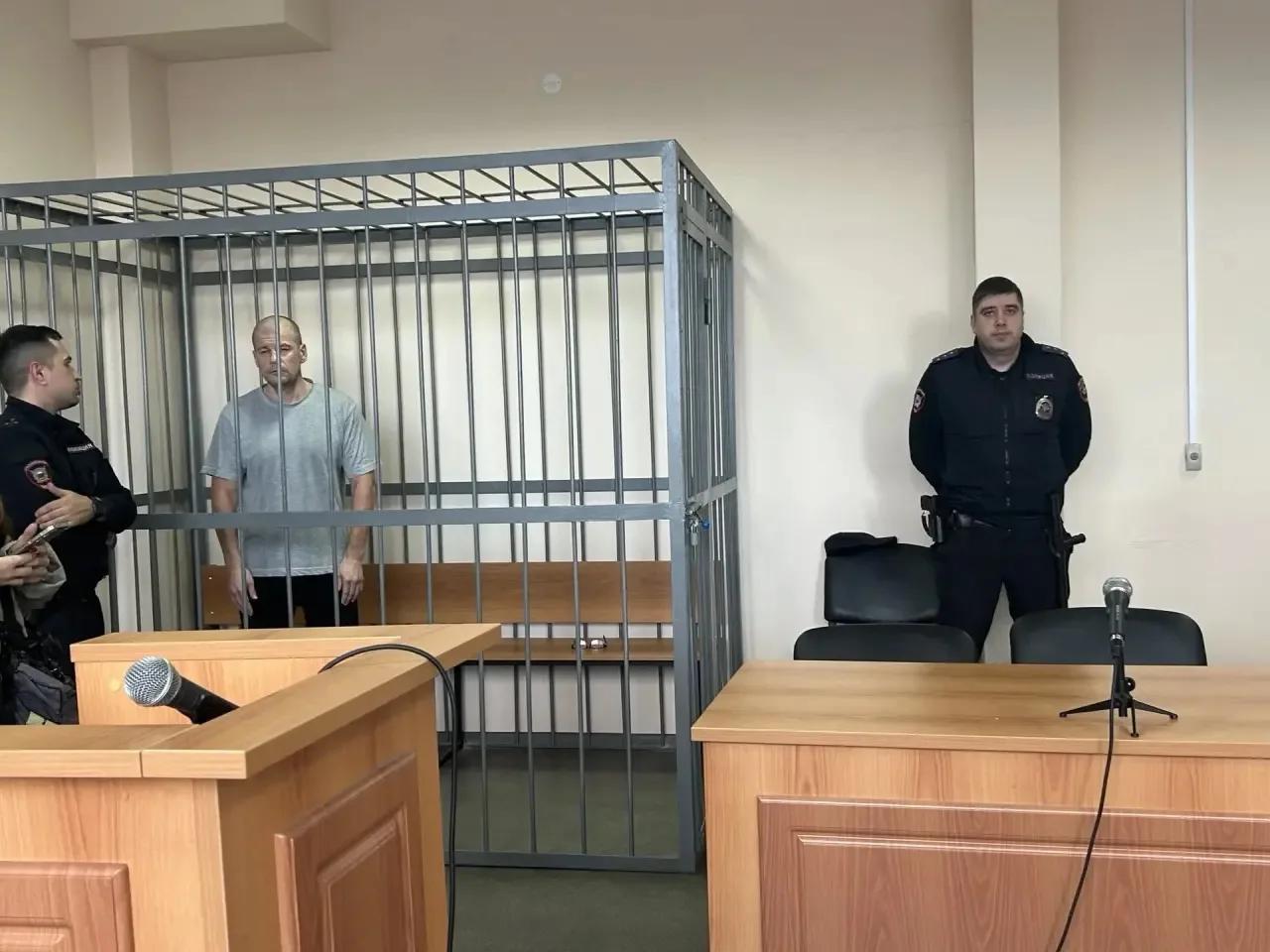 Суровый приговор вынес суд таксисту, расстрелявшему пассажира в Екатеринбурге - Фото 1