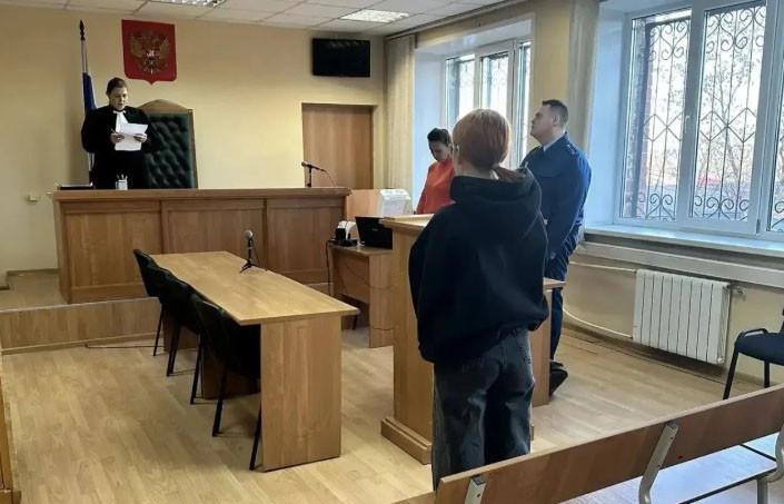 За присвоение денег осудили 19-летнего директора «Детского мира» в Березовском - Фото 1