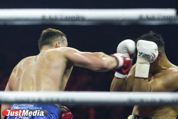  «Русский бокс еще покажет себя во всей красе». В Екатеринбурге состоялись четвертьфинальные бои второго сезона WBSS - Фото 3