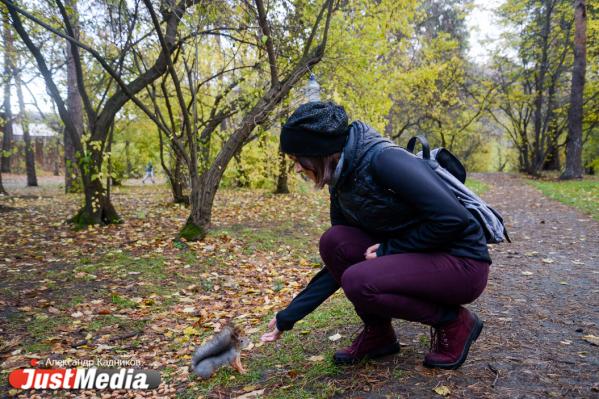 Студентка Полина Зиновьева: «Осень  – это пора,  чтобы как-то выжить». В Екатеринбурге +3 и мокрый снег. ФОТО, ВИДЕО - Фото 6