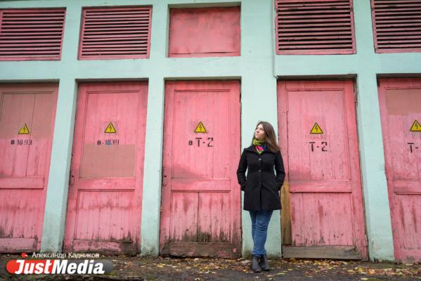 Студентка УрФУ Лидия Седова: «Разноцветные листья поднимают настроение осенью, а вот дождь – огорчает». В Екатеринбурге +7. ФОТО, ВИДЕО - Фото 2