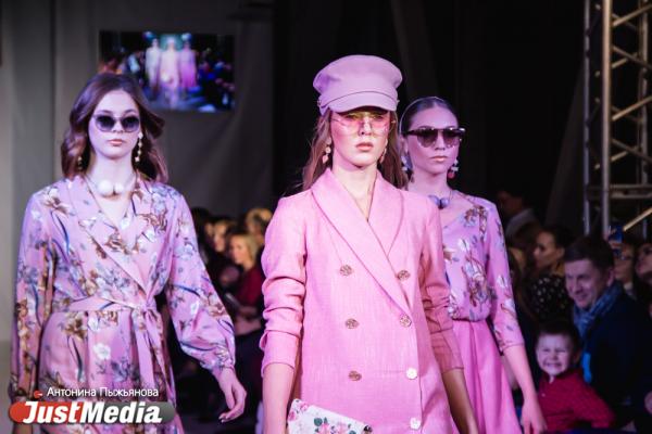 «Комфортная одежда – зло». Московский дизайнер Игорь Чапурин закрыл неделю моды в Екатеринбурге - Фото 8