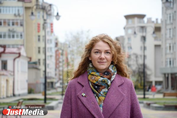 Директор бара «Огонек» Дарья Кожевникова: «Нужно просто одеваться по погоде, смотреть прогноз и не болеть». В Екатеринбурге +3. ФОТО, ВИДЕО - Фото 8