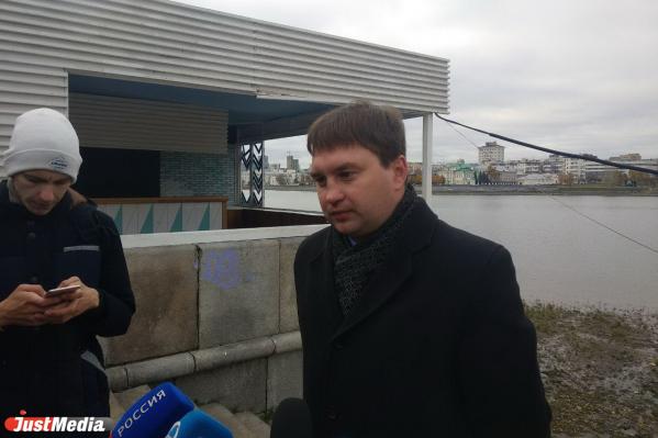 Полусферу, которую начали демонтировать с набережной Городского пруда, использовали как жилой дом - Фото 2