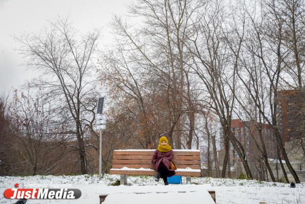  Анастасия Казакова, компания Naumen: «Снег на улице напоминает о том, что скоро Новый год». В Екатеринбурге +1. ФОТО, ВИДЕО - Фото 2