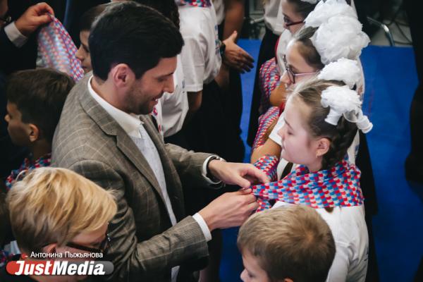 Прыгнуть с парашютом или заправить детям кровати в садике: юные уральцы осуществят мечты благодаря патриотическим программам - Фото 6