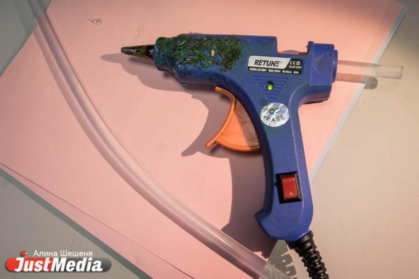 «Стихи нужно писать без ошибок, ведь они мгновенно разлетятся по мессенджерам и соцсетям». Идеальные лайфхаки ко Дню матери - Фото 12