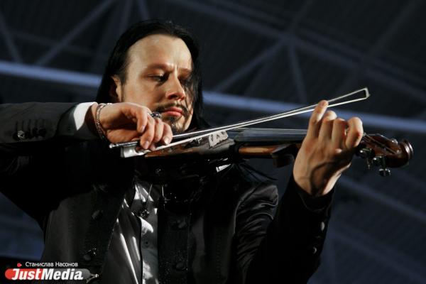 В ТРЦ «Карнавал» во время «черной пятницы» разыграли 65 денежных сертификатов - Фото 5