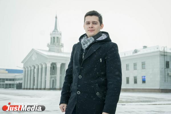 Спикер молодежного парламента Станислав Масоров: «Я с севера, поэтому рад, что выпал снег». В Екатеринбурге -8 - Фото 2