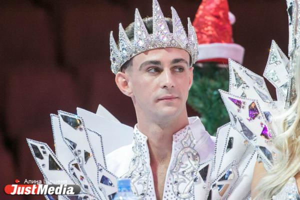 «За одно представление я прохожу 7 километров и трачу 3 600 калорий». Артисты цирка отправят екатеринбуржцев в Лапландию, Королевство птиц и пустыню - Фото 9