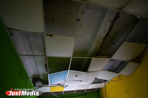 О роскошных приемах времен царской России здесь не напоминает ничего. Показываем и рассказываем о сгоревшей усадьбе Ваганова - Фото 15