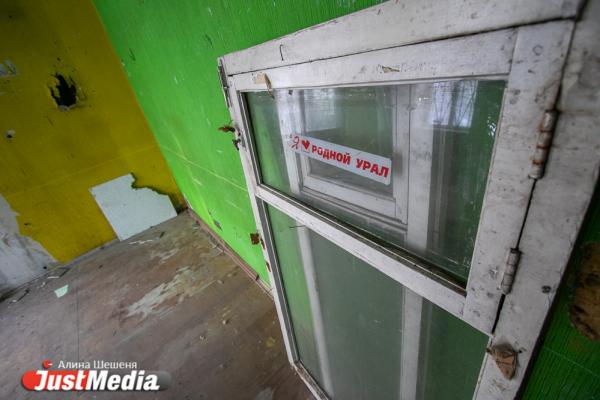 О роскошных приемах времен царской России здесь не напоминает ничего. Показываем и рассказываем о сгоревшей усадьбе Ваганова - Фото 16