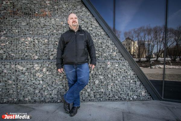 Журналист Дмитрий Мигалин: «Снег тает не только на улице, но и в сердце». В Екатеринбурге +7 - Фото 3