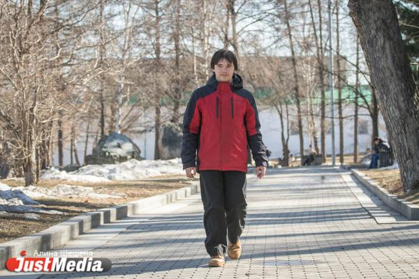 Урбанист Александр Багно: «Всю весну жду, когда улицы начнут заливать потоки воды». В Екатеринбурге +12 - Фото 3