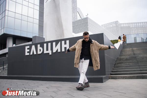  Американский художник Рон Реже: «Я посетил шесть городов Сибири и это первый город, где облачная погода». В Екатеринбурге +1 - Фото 4