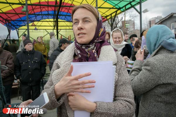 В Екатеринбурге Успенский собор обрел главный купол - Фото 9