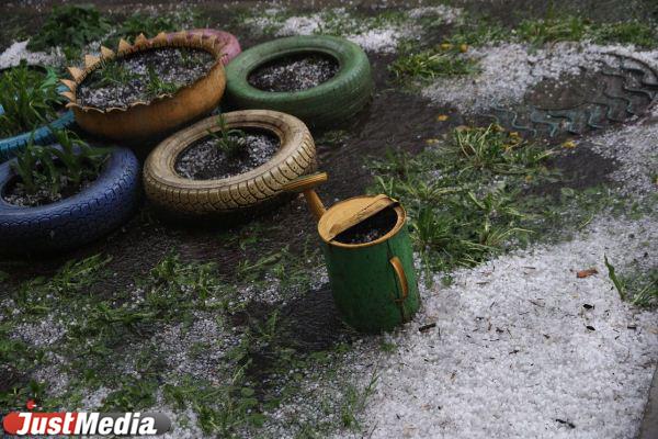 На Екатеринбург обрушился ливень с крупным градом - Фото 4