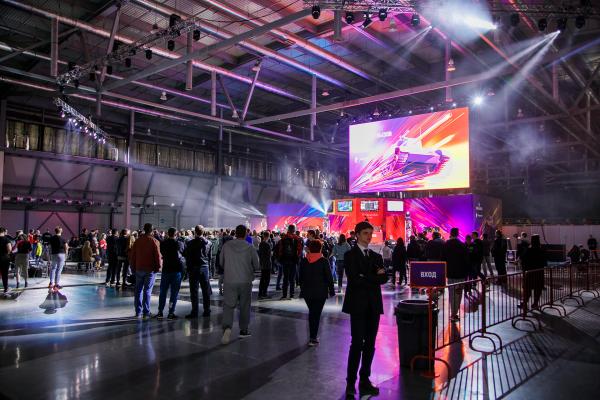 В Екатеринбурге определили сильнейших виртуальных танкистов России - Фото 5