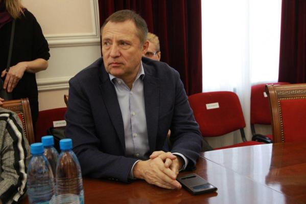 Часть депутатов Екатеринбургской гордумы проигнорировала слушания по вопросу храма святой Екатерины. ФОТО - Фото 10