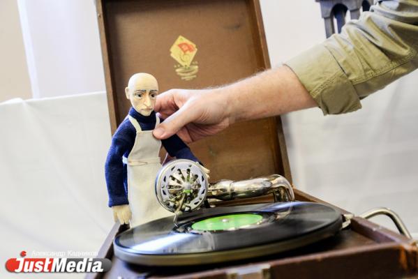 Екатеринбургский театр кукол взял на престижном фестивале два приза за историю маленькой жительницы блокадного Ленинграда   - Фото 4