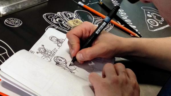 Александр Ежъ Осипов научат екатеринбуржцев искусству фотографии, а Алексей Горбута создавать комиксы - Фото 2