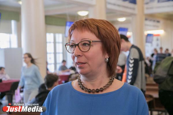 Робот Борис встретил первых абитуриентов Уральского федерального университета - Фото 9