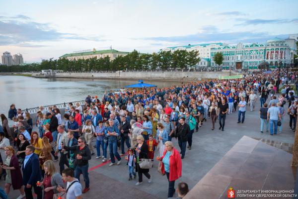 В День памяти и скорби на Широкой речке состоялась торжественно-траурная церемония - Фото 5