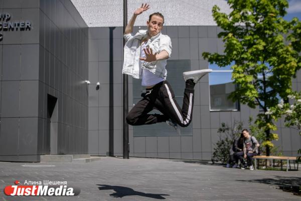 Игорь Кожевин, Театр драмы: «И хоть у меня репетиции каждый день, я все равно счастлив, потому что настало долгожданное лето». В Екатеринбурге +29 - Фото 6