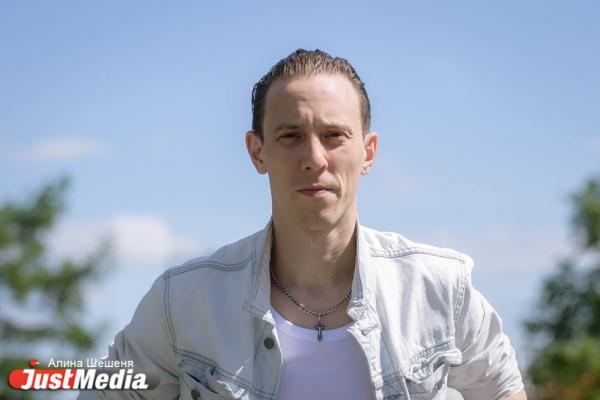 Игорь Кожевин, Театр драмы: «И хоть у меня репетиции каждый день, я все равно счастлив, потому что настало долгожданное лето». В Екатеринбурге +29 - Фото 8